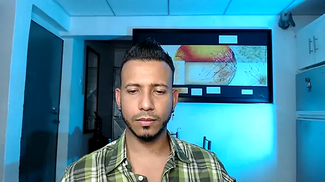 thommerxxx online show from December 2025 03:49:02 AM