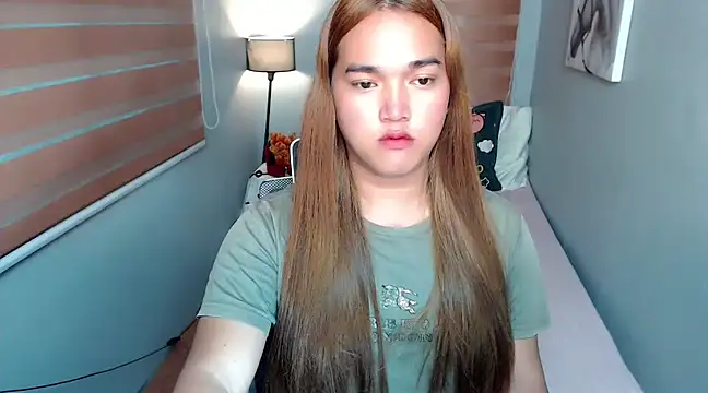 MoaningKylie online show from December 2024 03:28:01 AM