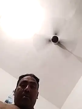 Pitercom online show from April 2026 01:15:01 PM