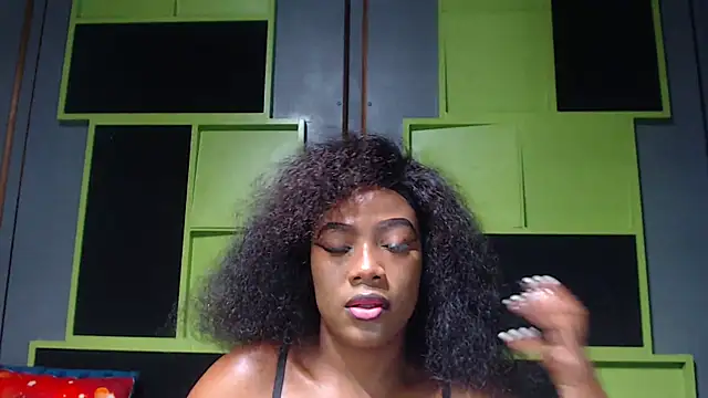 Snapshot of SexyAssDivaxxx chatting on February 2025 04:29:01 AM SexyAssDivaxxx online show from February 2025 04:29:01 AM