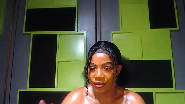 Snapshot of SexyAssDivaxxx chatting on October 2025 04:25:02 AM SexyAssDivaxxx online show from October 2025 04:25:02 AM