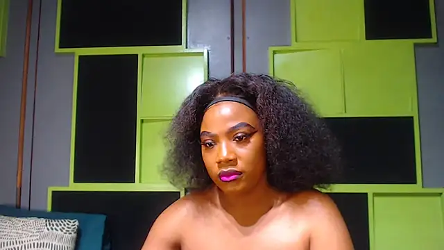 Snapshot of SexyAssDivaxxx chatting on September 2025 05:52:02 AM SexyAssDivaxxx online show from September 2025 05:52:02 AM