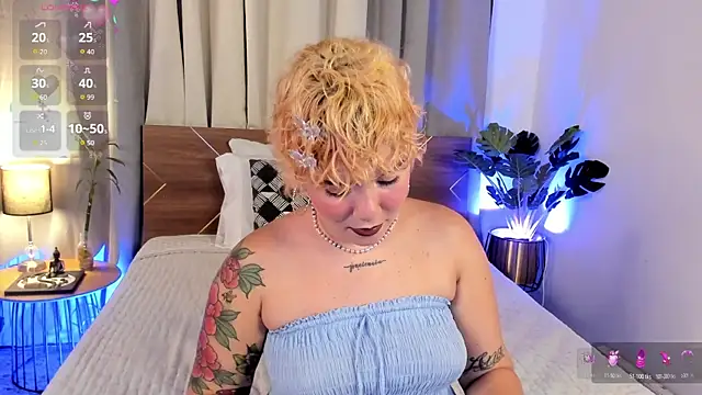 Snapshot of Amy_art chatting on January 2026 08:58:01 PM Amy art online show from January 2026 08:58:01 PM