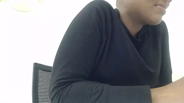 Snapshot of HoneyDripHer chatting on December 2024 09:12:02 PM HoneyDripHer online show from December 2024 09:12:02 PM