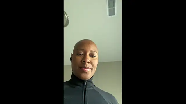 Snapshot of HoneyDripHer chatting on November 2025 06:55:02 PM HoneyDripHer online show from November 2025 06:55:02 PM