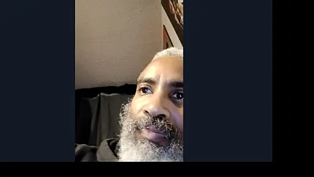 Snapshot of Naturandy1 chatting on December 2025 11:58:02 AM Naturandy1 online show from December 2025 11:58:02 AM