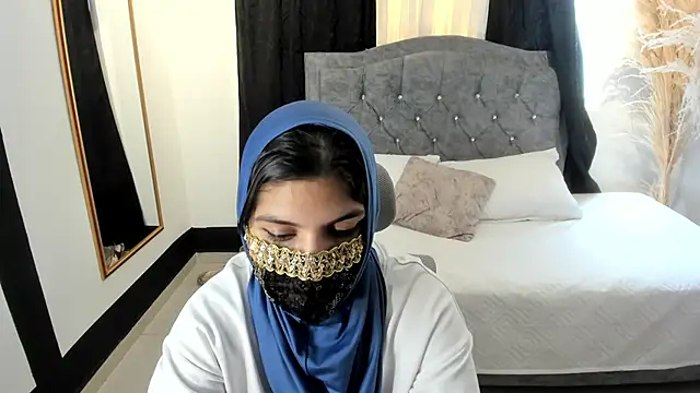 Snapshot of anissa- chatting on March 2025 03:13:02 PM anissa- online show from March 2025 03:13:02 PM