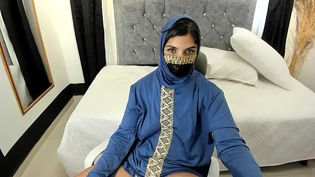 Snapshot of anissa- chatting on March 2025 04:14:02 PM anissa- online show from March 2025 04:14:02 PM