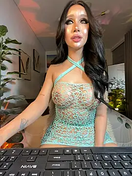 Addison  Lee online show from February 2026 07:45:02 PM