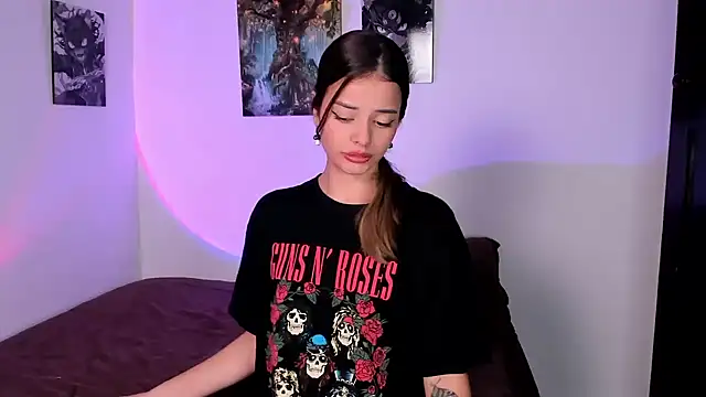 Abby Saenz01 online show from March 2026 09:39:01 PM