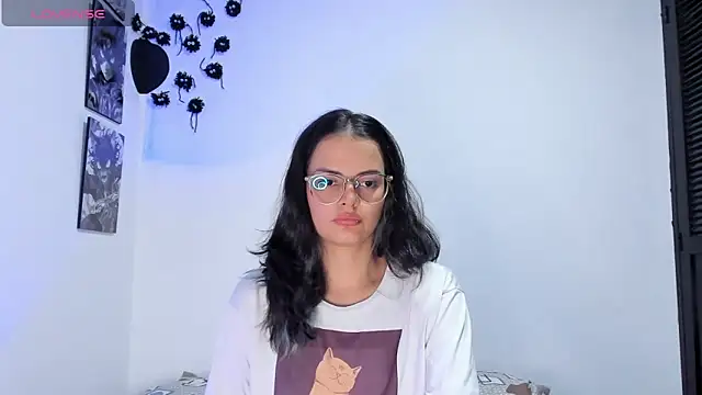 Abby Saenz01 online show from October 2025 06:41:01 PM