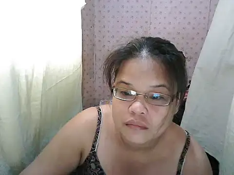 abiemayhottiey online show from September 2025 12:06:02 AM