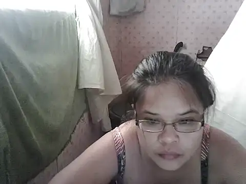 abiemayhottiey online show from October 2025 12:42:02 AM