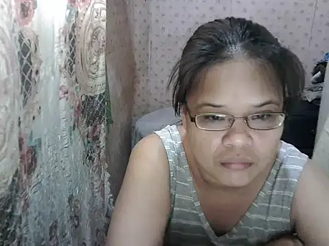 abiemayhottiey online show from September 2025 11:53:01 PM
