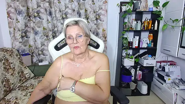 Selenna57 online show from February 2025 09:41:02 PM