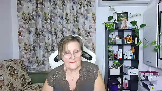 Selenna57 online show from January 2025 06:40:02 PM