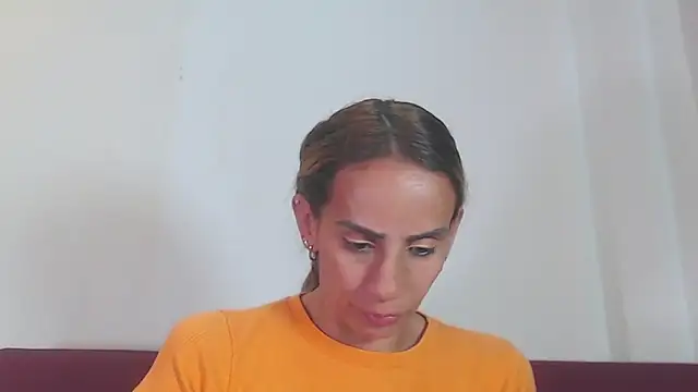 Amber Moore online show from May 2026 04:46:01 PM