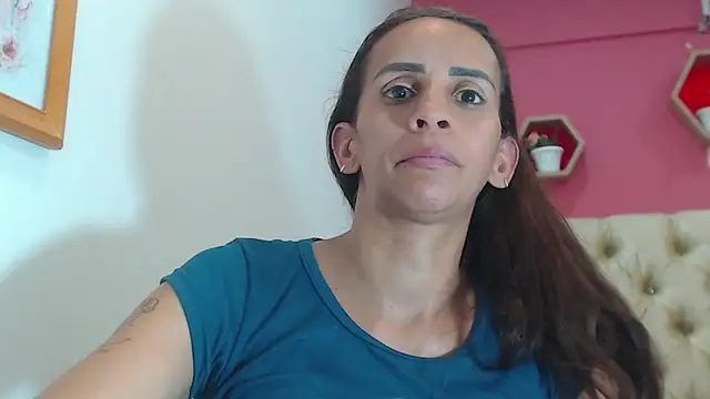 Amber Moore online show from October 2025 12:33:02 AM