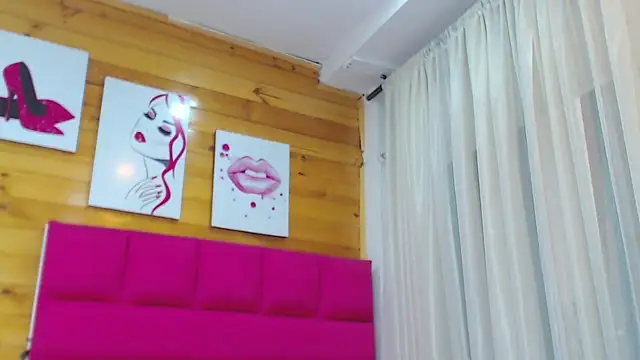 Amber Moore online show from February 2025 10:55:02 PM