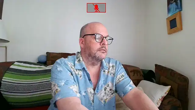 Ursulet US online show from June 2026 10:18:02 PM