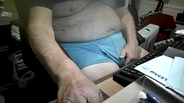 dirtyharry2022 online show from December 2024 03:05:01 PM