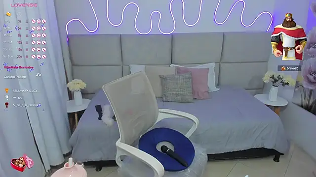 Snapshot of nashiira_ chatting on February 2025 10:27:01 PM nashiira online show from February 2025 10:27:01 PM