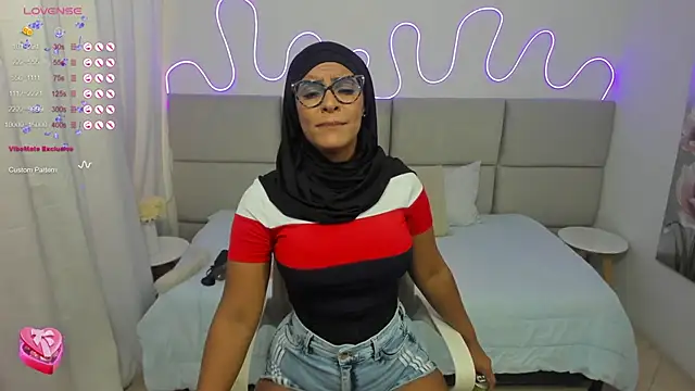 Snapshot of nashiira_ chatting on February 2025 07:30:02 PM nashiira online show from February 2025 07:30:02 PM