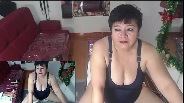 angelitolove727 online show from December 2025 11:54:01 PM