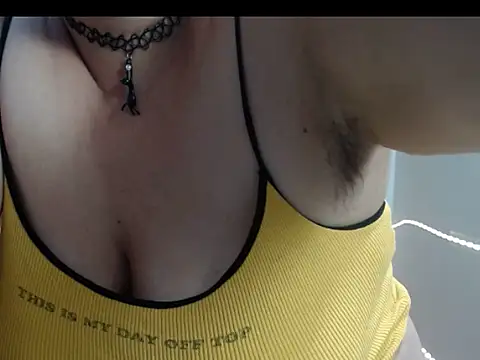 angelitolove727 online show from June 2026 10:07:02 PM