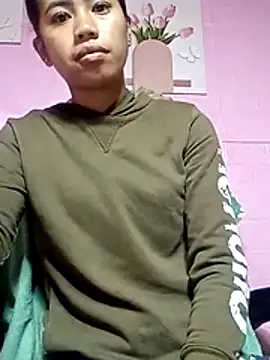 Cutie body11 online show from December 2025 10:45:02 PM