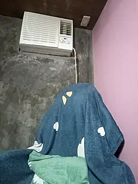 Cutie body11 online show from October 2025 01:40:02 AM
