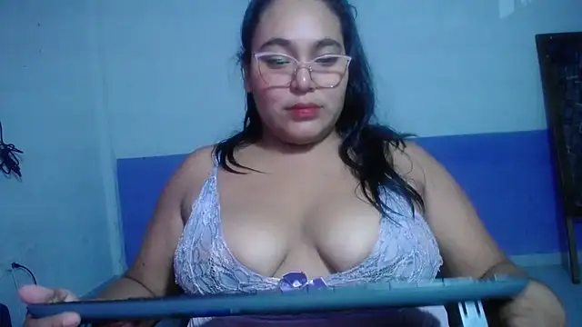 Snapshot of sirena_15 chatting on July 2026 05:03:01 AM sirena 15 online show from July 2026 05:03:01 AM