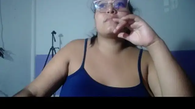 Snapshot of sirena_15 chatting on May 2026 05:15:02 AM sirena 15 online show from May 2026 05:15:02 AM