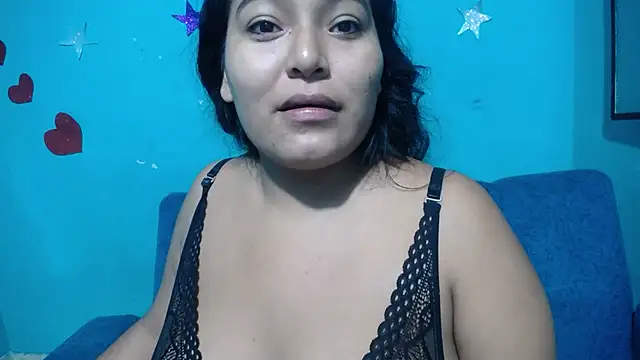 Snapshot of sirena_15 chatting on January 2025 05:51:01 AM sirena 15 online show from January 2025 05:51:01 AM