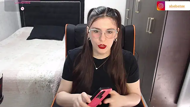 Snapshot of xxbbtaa chatting on October 2025 06:31:01 PM xxbbtaa online show from October 2025 06:31:01 PM