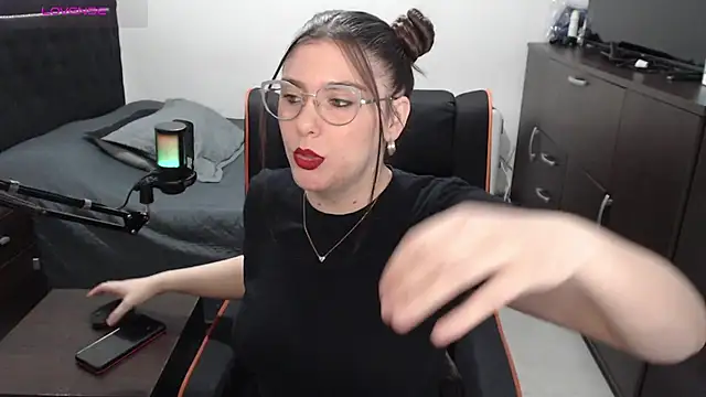 xxbbtaa online show from May 2026 08:05:01 PM
