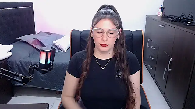 xxbbtaa online show from May 2026 01:24:02 AM