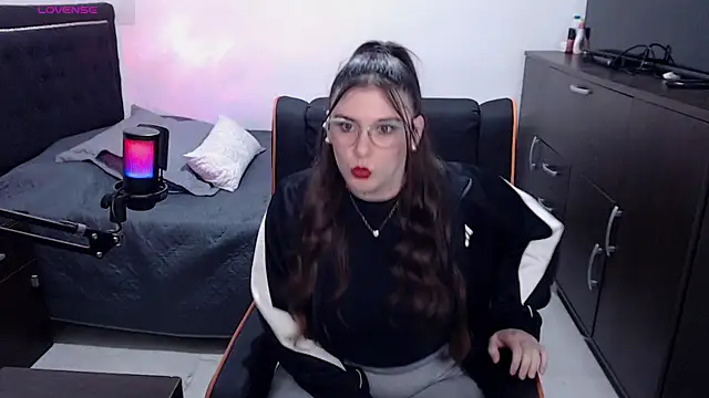 xxbbtaa online show from May 2026 01:25:01 AM