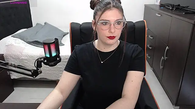 xxbbtaa online show from April 2026 07:54:01 PM