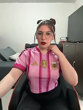 Snapshot of xxbbtaa chatting on June 2026 07:44:02 PM xxbbtaa online show from June 2026 07:44:02 PM