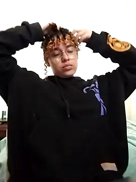 EmmaMelissa0521 online show from February 2026 07:33:01 PM