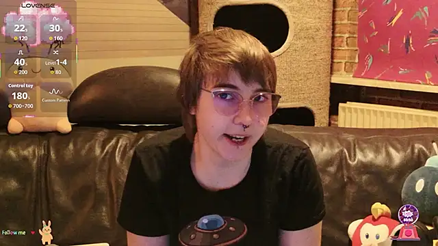 GamerGirl Eve online show from October 2025 07:24:01 PM