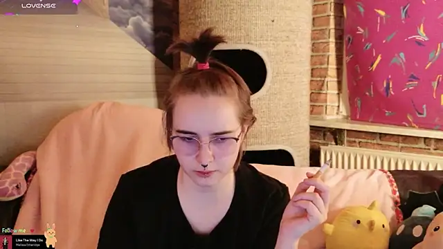 GamerGirl Eve online show from December 2025 06:18:02 PM