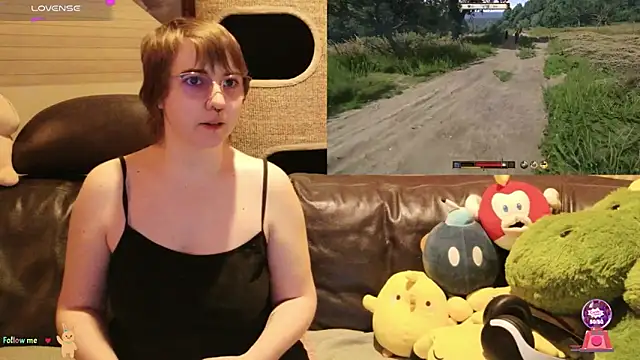 GamerGirl Eve online show from November 2025 07:08:02 PM