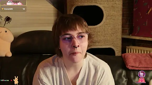 GamerGirl Eve online show from October 2025 07:14:01 PM