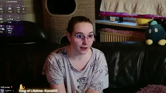 GamerGirl Eve online show from July 2026 07:43:01 PM