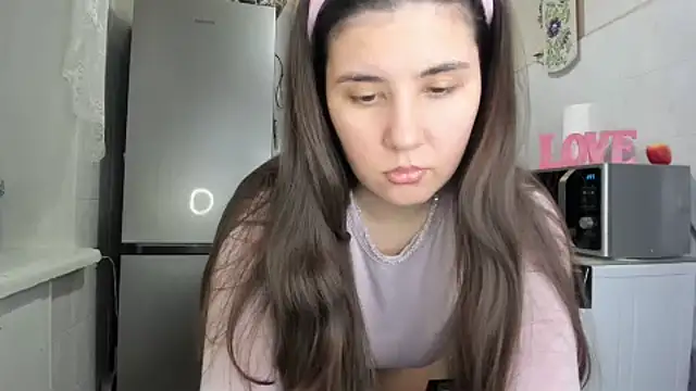 MiaMarrone online show from December 2025 12:24:02 AM