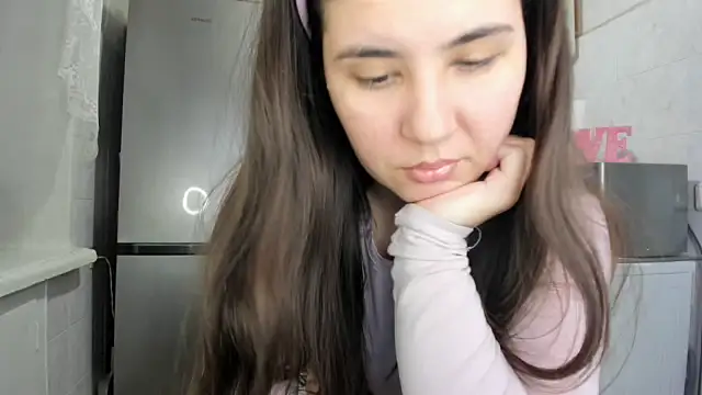 MiaMarrone online show from December 2025 02:11:02 AM