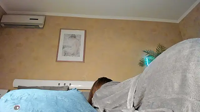 Diamond D  online show from February 2026 11:02:02 PM