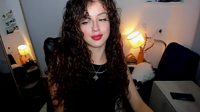 Cassandra Caiin online show from March 2026 06:46:02 AM